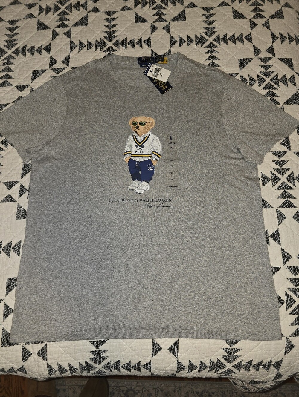 XL - (NWT)  Ralph Lauren Grey Polo Bear Graphic Tee (PRISTINE CONDITION